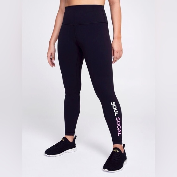 Lululemon Soulcycle Align Pant 25" Size 6 Color  Black - Picture 8 of 8